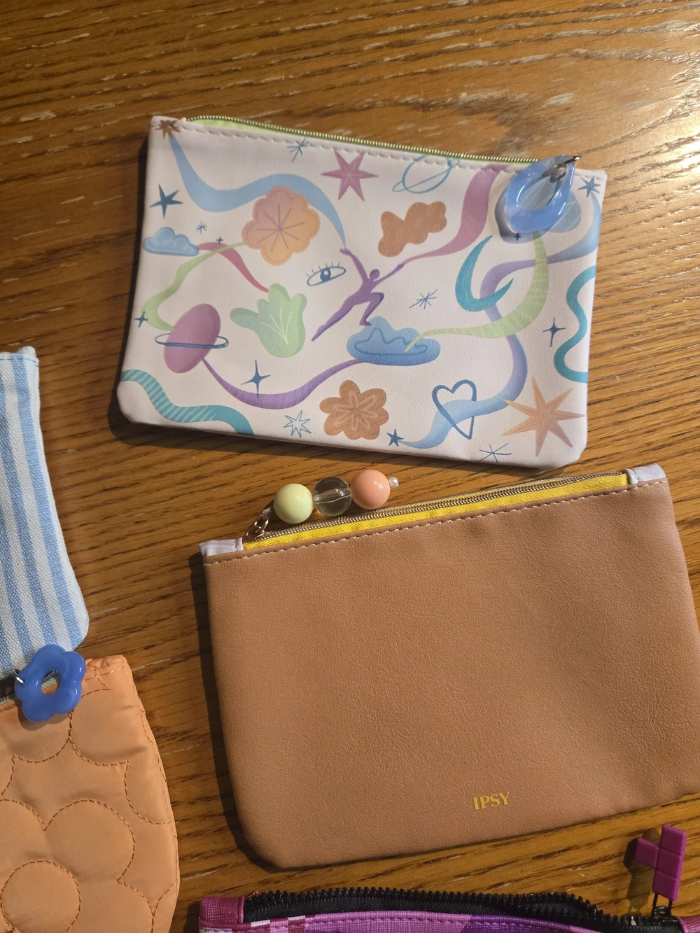 Set Of 5 Cosmetic Makeup Accessory Bags